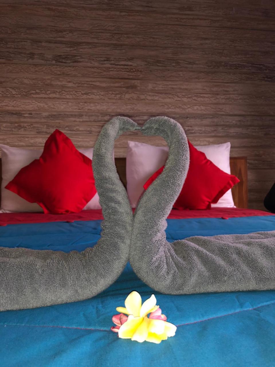 Auora Guest House Nusa Lembongan  Ngoại thất bức ảnh